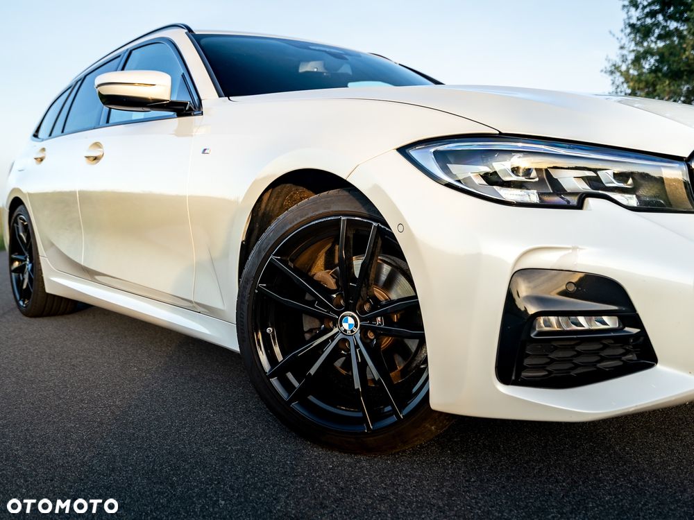 BMW Seria 3 320d xDrive mHEV M Sport sport - 19