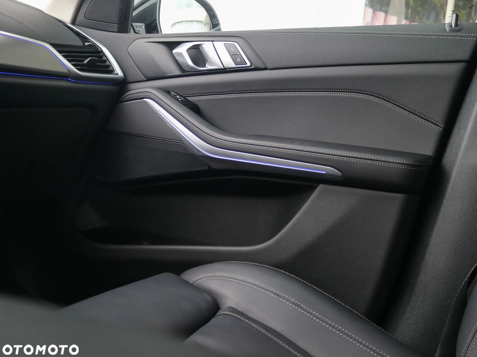 BMW X5 xDrive25d - 29