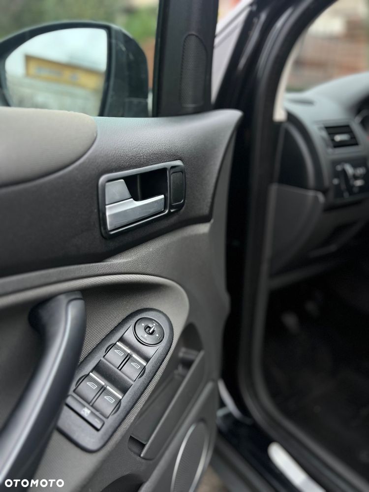 Ford Kuga 2.0 TDCi Titanium - 26