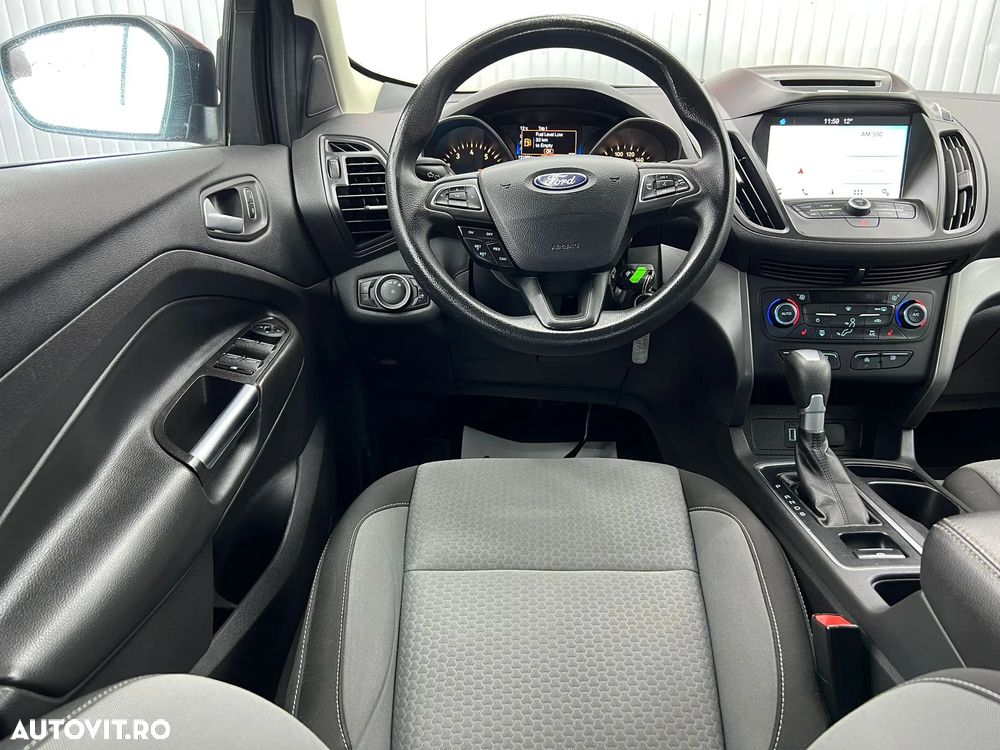 Ford Kuga - 9