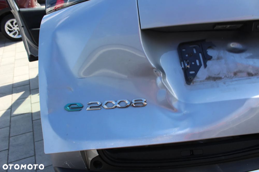 Peugeot 2008 GT+ - 25
