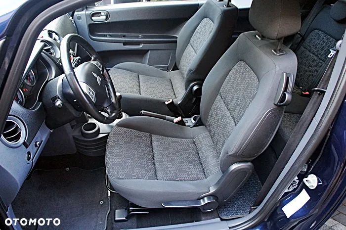 Mitsubishi Colt 1.3 Inform - 16