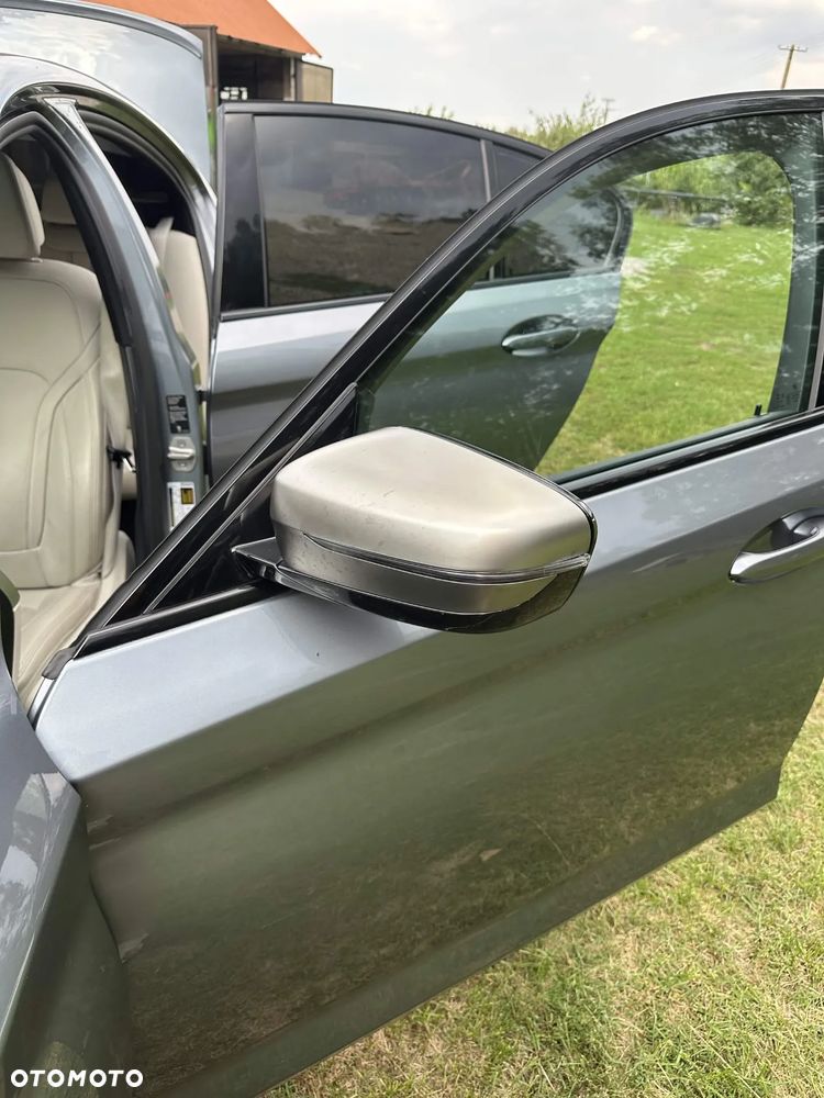 BMW Seria 5 - 25