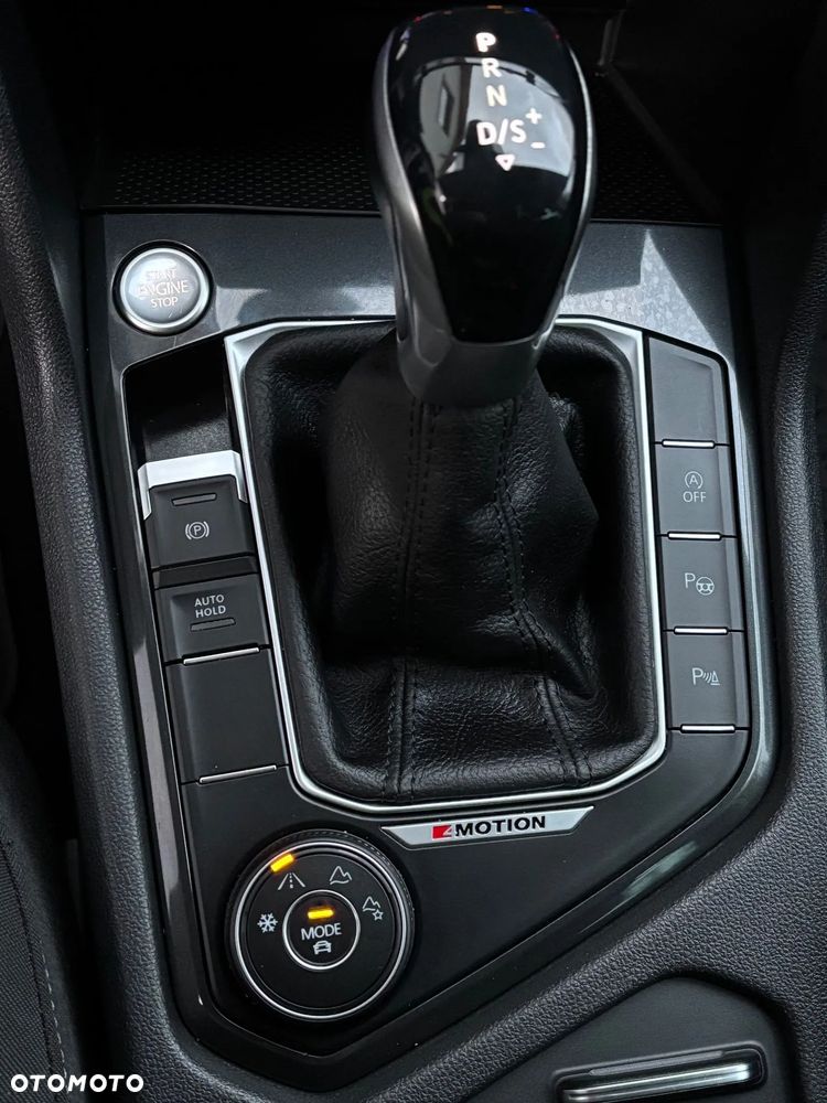 Volkswagen Tiguan 2.0 TDI SCR 4MotION DSG Elegance - 16