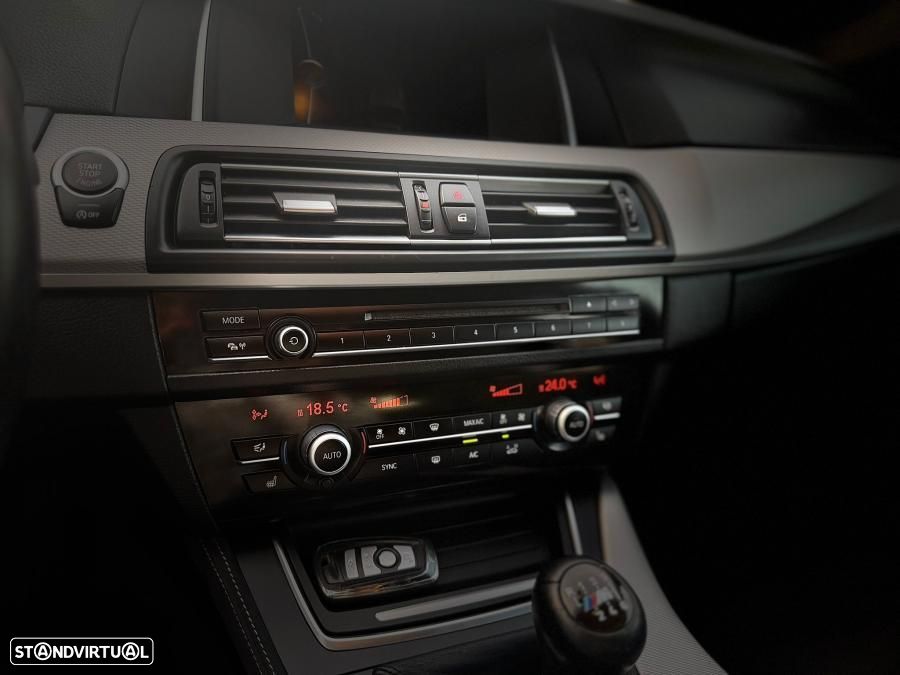 BMW 520 d Pack M - 15