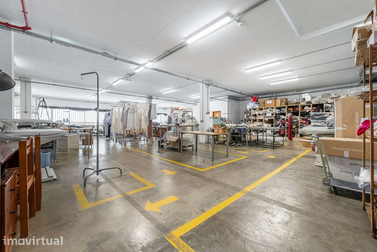 Armazém no Centro Empresarial de  Ferreiros - Grande imagem: 3/11