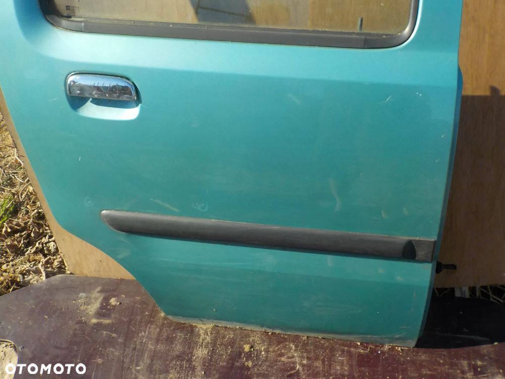 OPEL AGILA DRZWI PRAWY TYŁ - 2