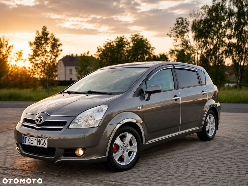 Toyota Corolla 2.0 D-4D Premium - 1