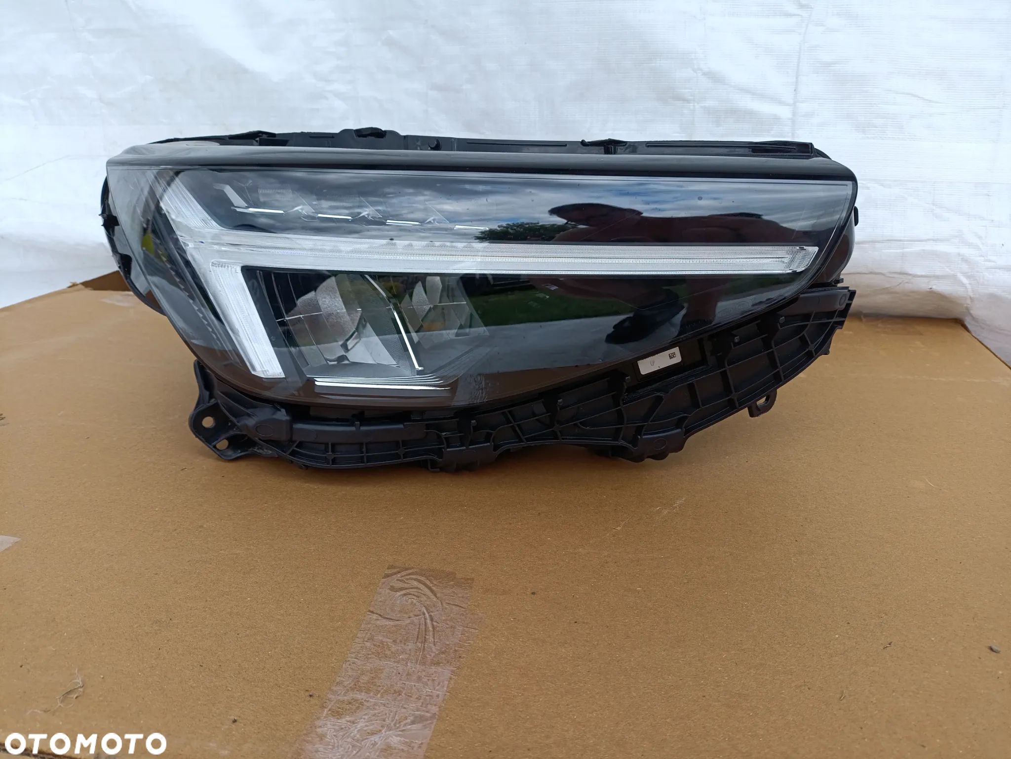 Lampa Reflektor prawa prawy przód Full LED Volvo XC 40  XC40 Lift 32404666 - 1