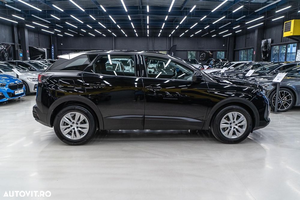 Peugeot 3008 1.2 PureTech 130 BVM6 Allure Pack - 17