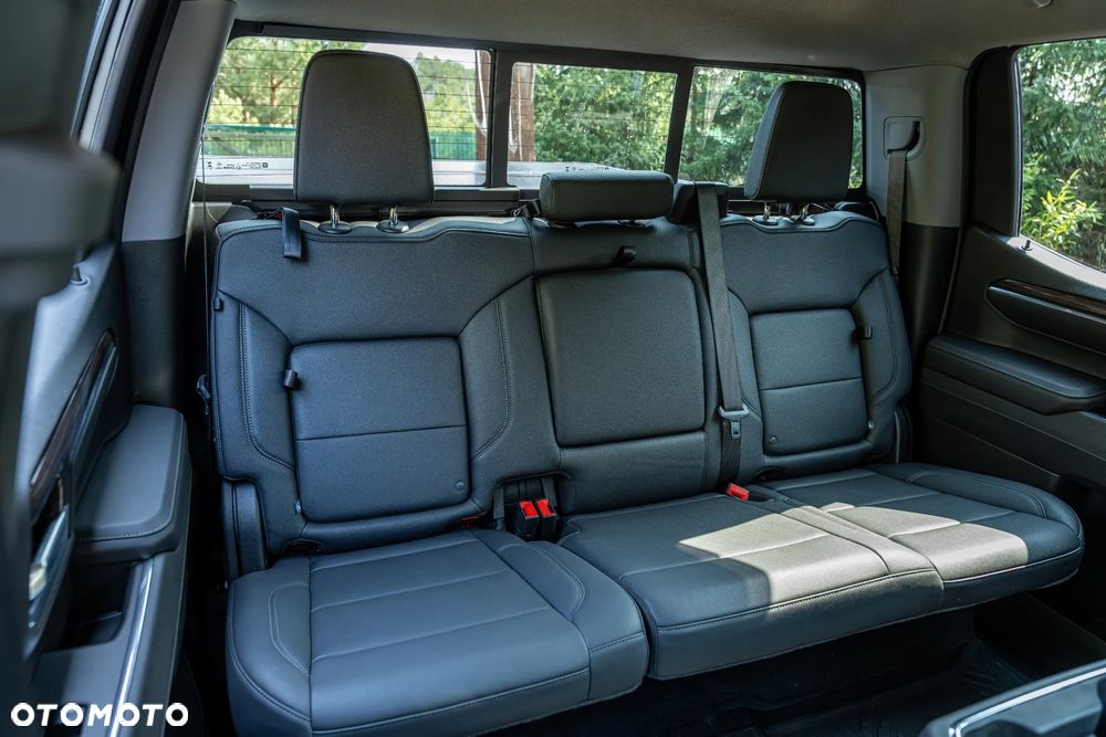 Chevrolet Silverado - 39