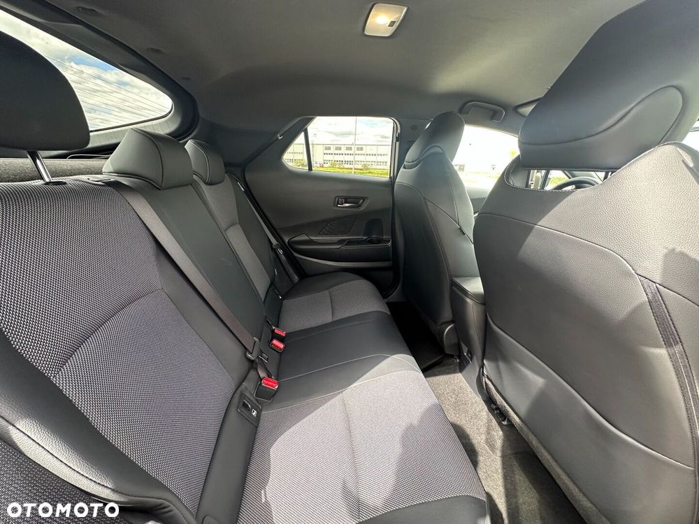 Toyota C-HR 1.8 Hybrid Executive - 14