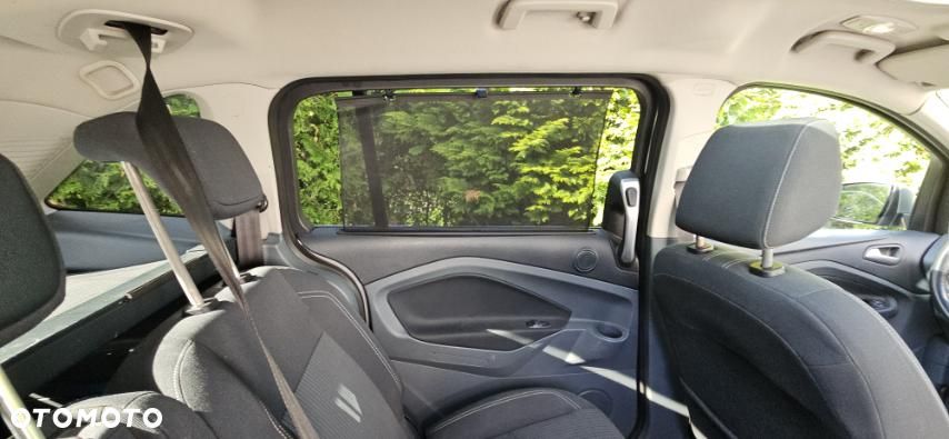 Ford Grand C-MAX 2.0 TDCi Titanium - 15