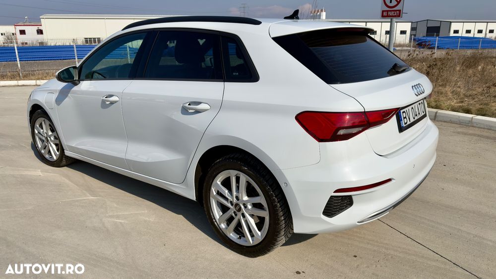 Audi A3 1.4 TFSI ack sport - 4