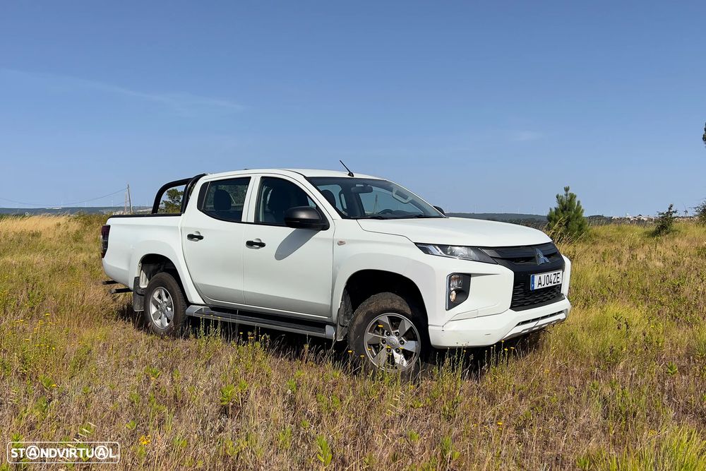 Mitsubishi L200 2.3 DI-D Space Cab Invite 4WD - 1