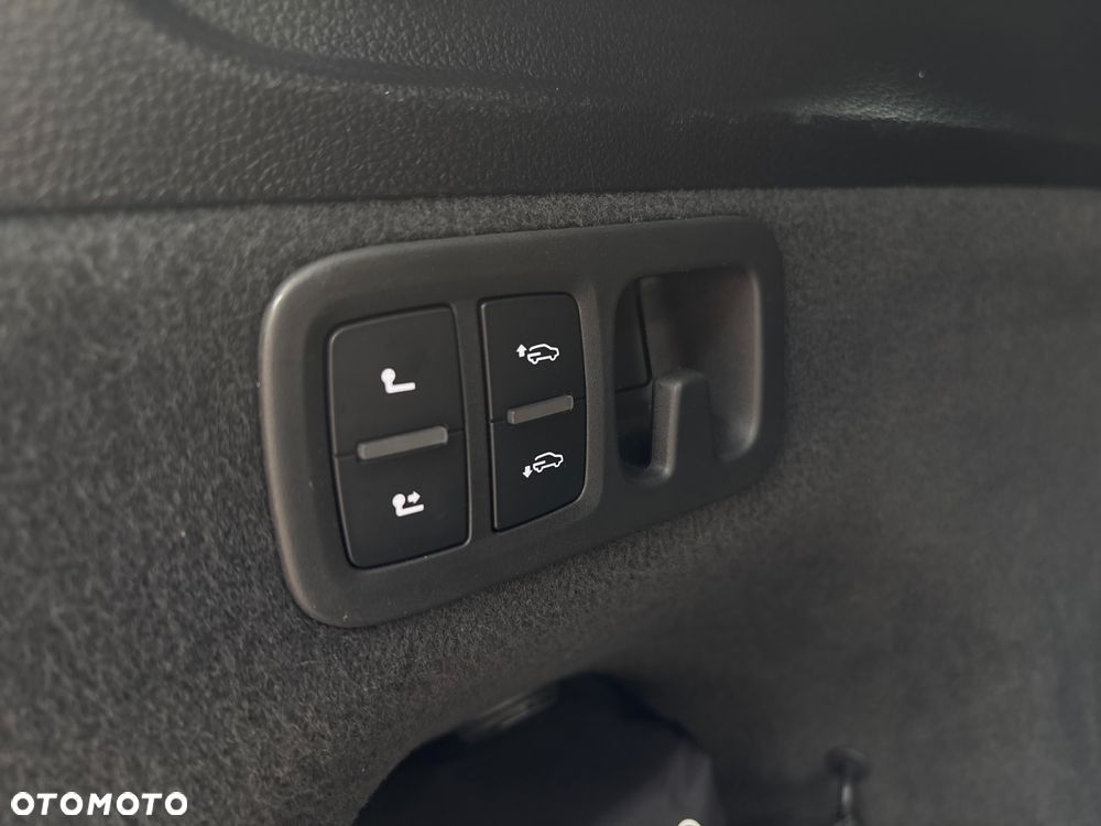 Audi SQ7 4.0 TDI Quattro Tiptronic - 36