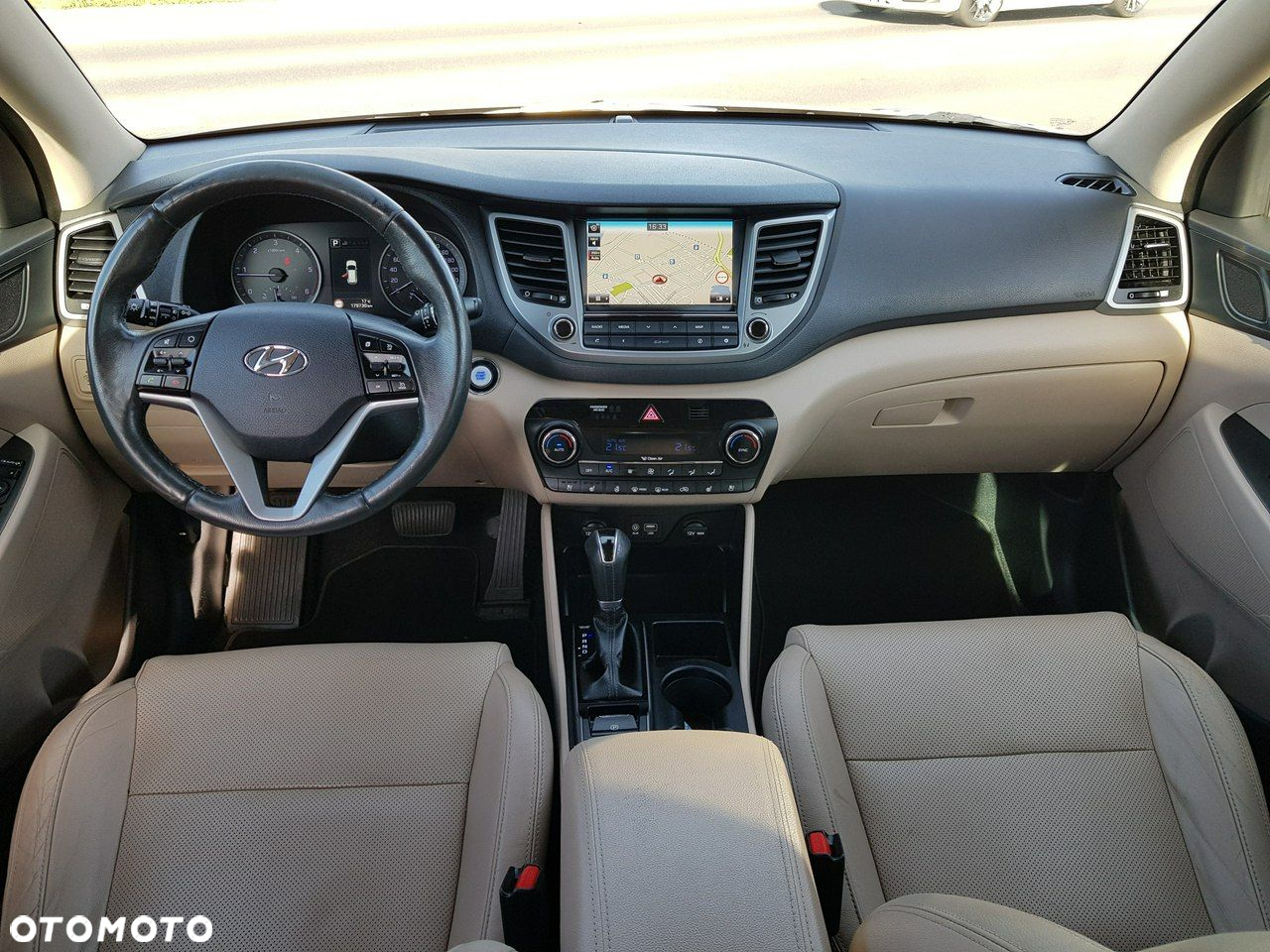 Hyundai Tucson - 12
