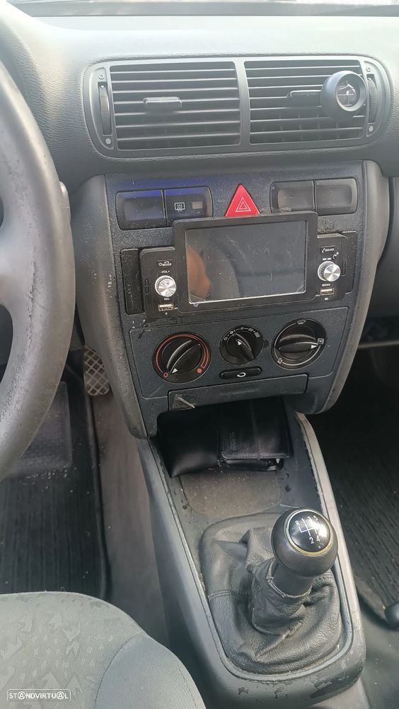 Audi A3 1.9 TDI Attraction - 9