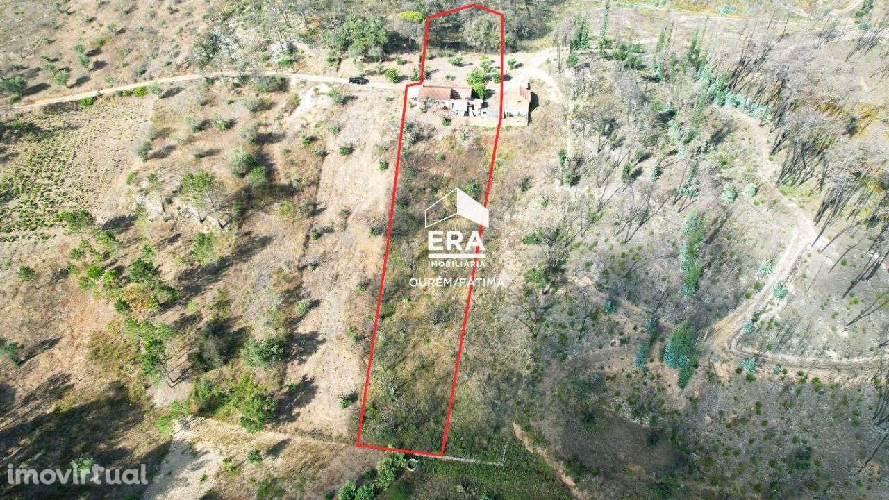 Moradia T2 localizada em Rio de Couros, Ourém! - Grande imagem: 4/25