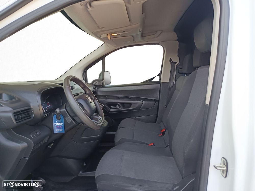 Toyota Proace City 1.5D L1 Comfort PTB - 10