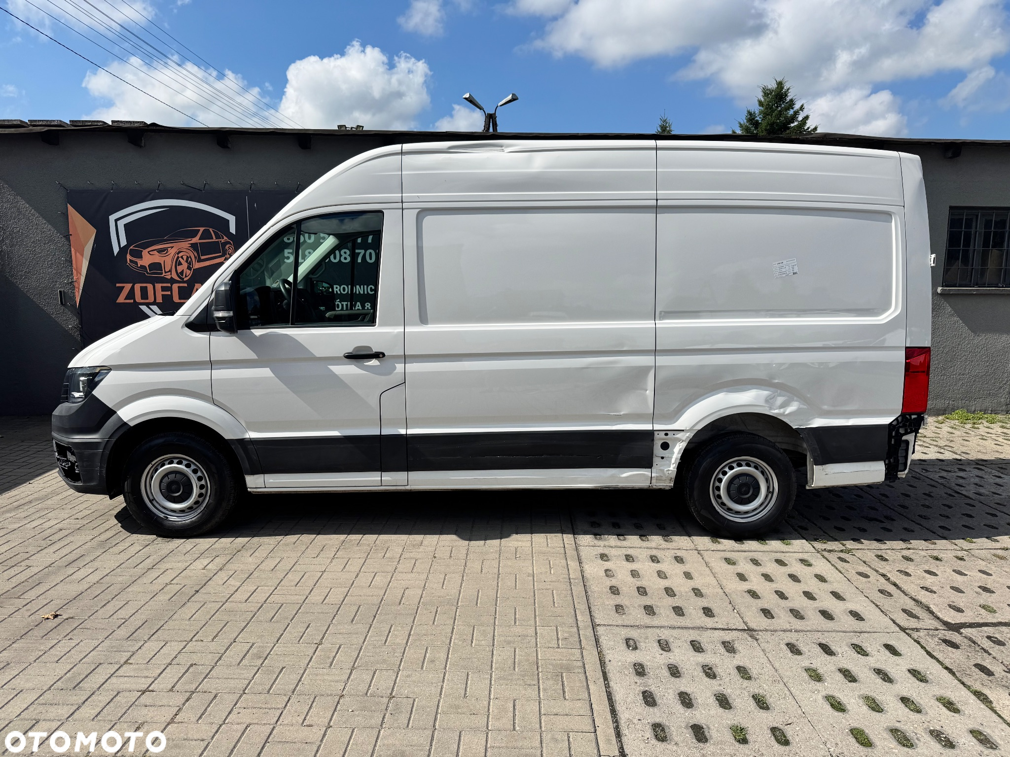Volkswagen Crafter - 2