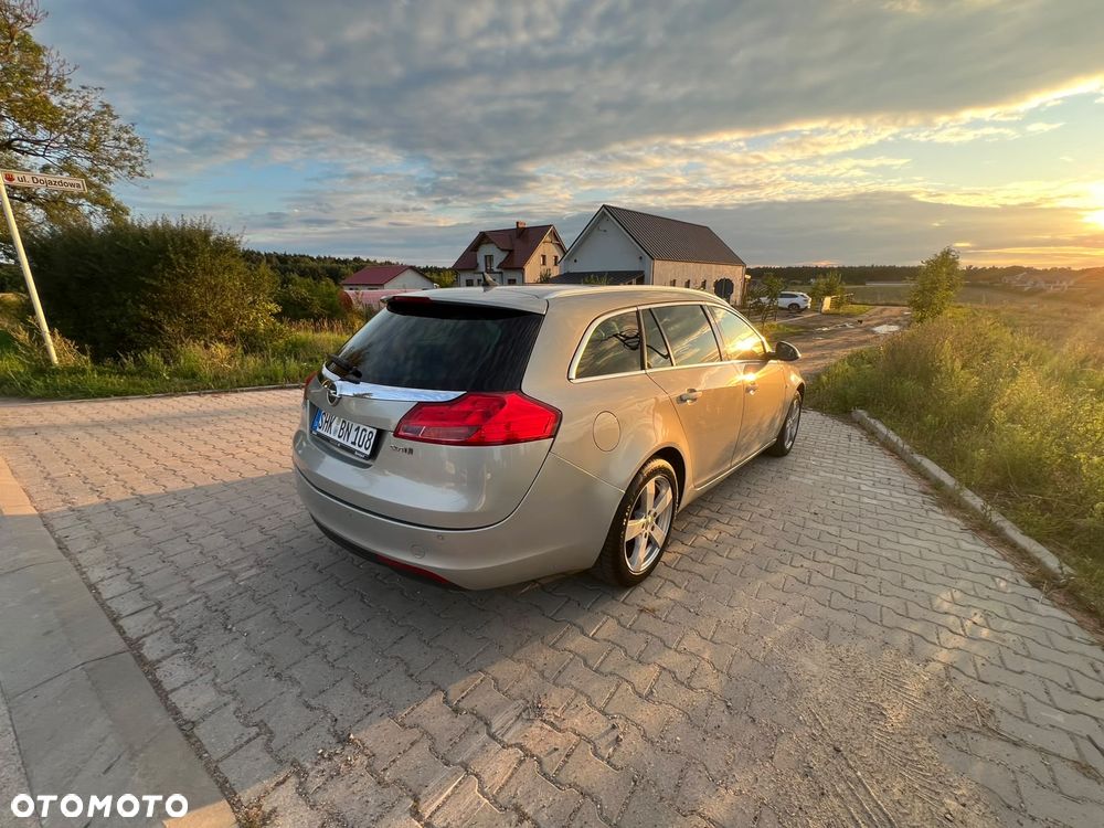 Opel Insignia - 2