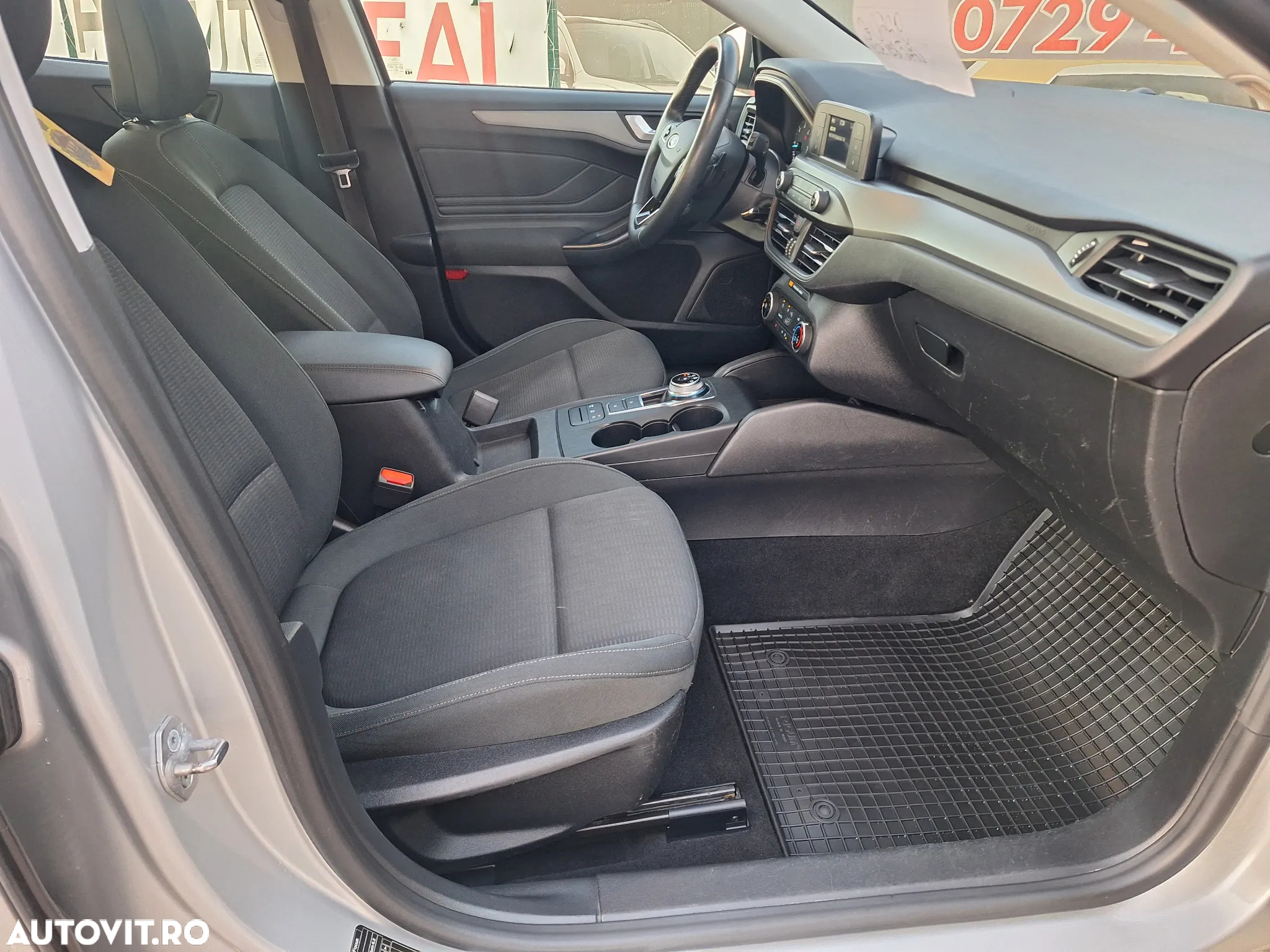Ford Focus 1.5 TDCi Powershift Titanium - 18