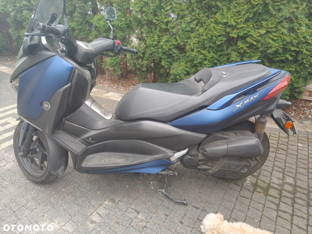 Yamaha X-max - 3