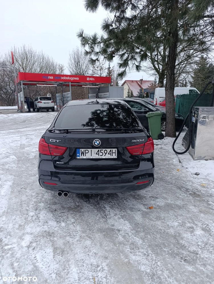 BMW Seria 3 320d - 11