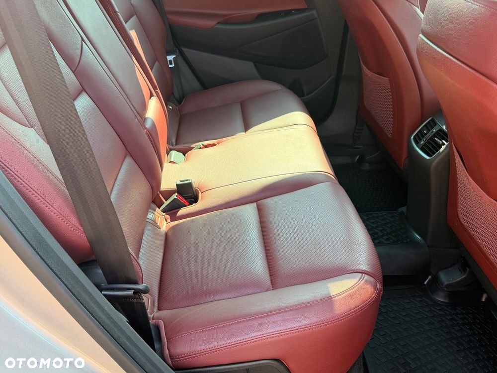 Hyundai Tucson 1.6 GDi 4WD Premium - 9