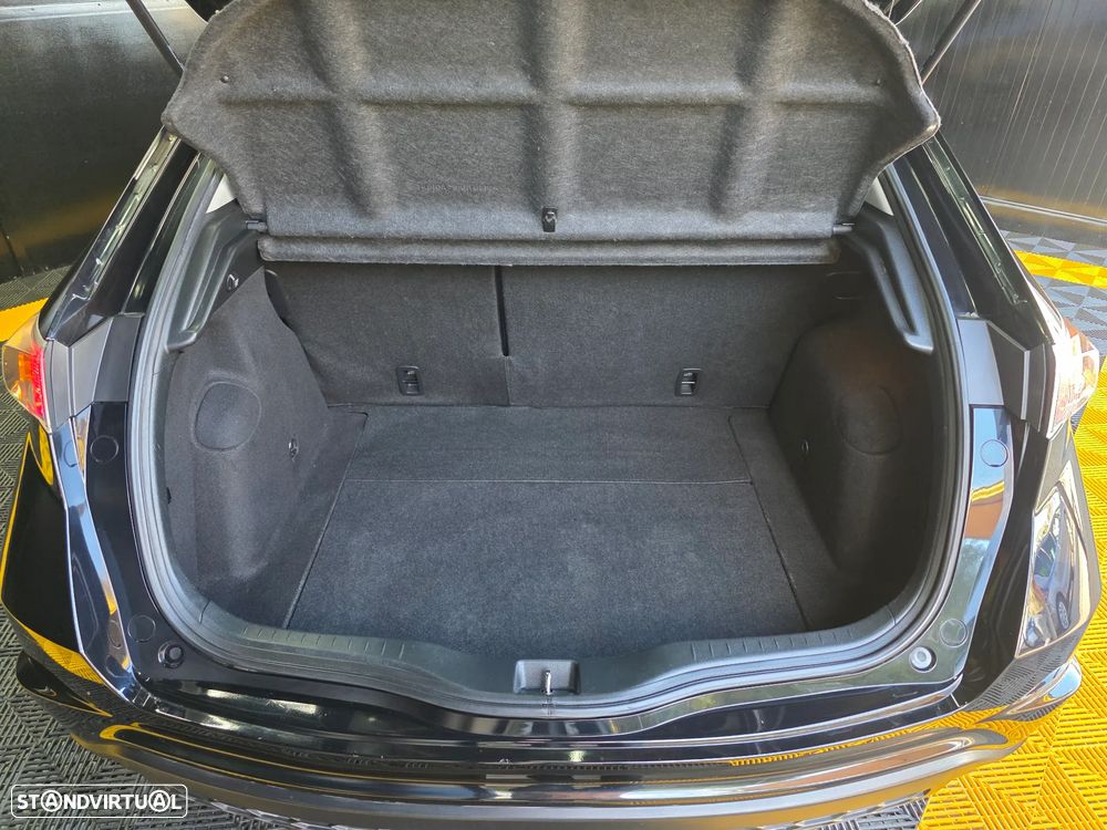 Honda Civic 1.4 Sport - 26
