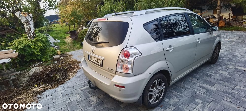 Toyota Corolla Verso 2008 photo 3