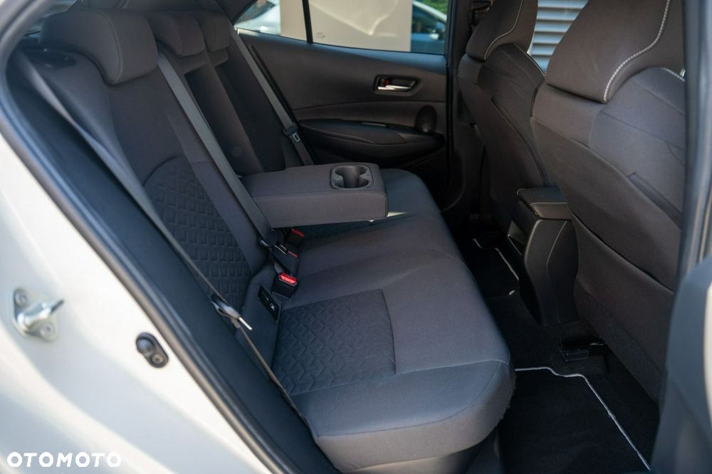 Toyota Corolla 1.8 Hybrid Comfort - 35