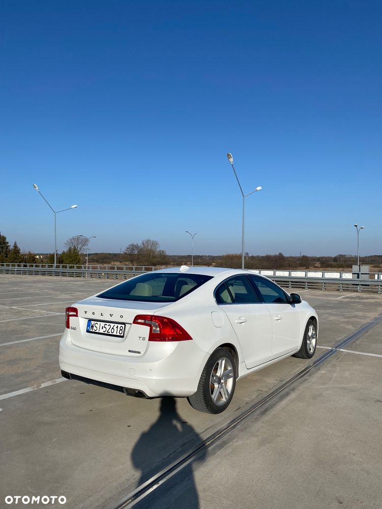 Volvo S60 T5 Geartronic - 5