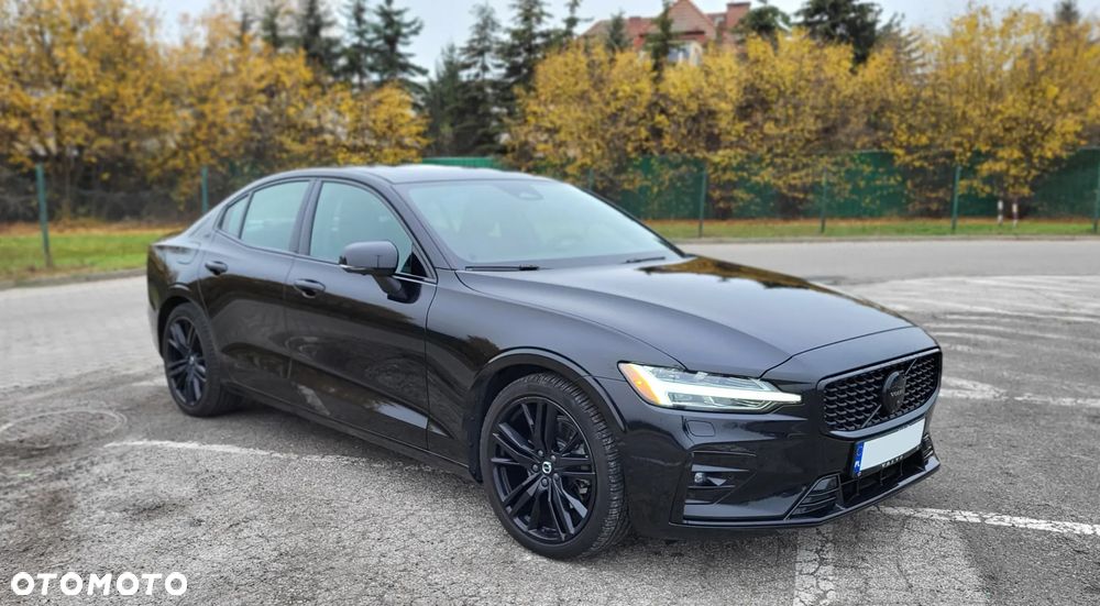 Volvo S60 B5 B AWD Ultimate Dark - 1