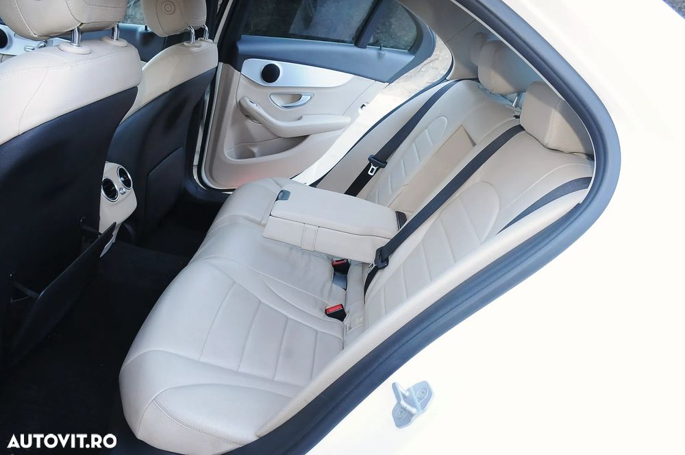 Mercedes-Benz C 220 (BlueTEC) d 7G-TRONIC - 25