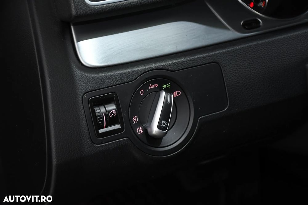 Volkswagen Passat CC 2.0 TDI DSG - 17