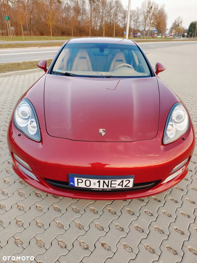 Porsche Panamera 4S - 12