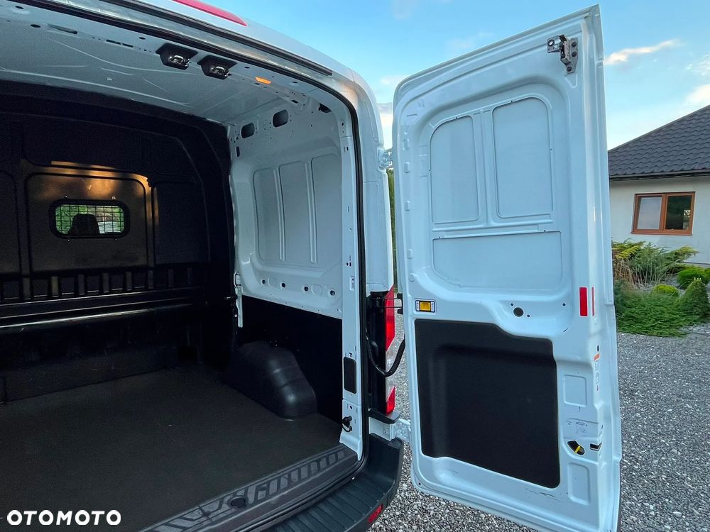 Ford Transit Custom L1H1 - 38