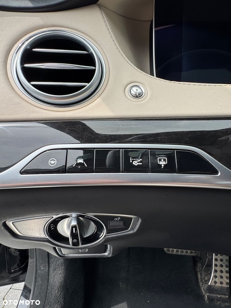 Mercedes-Benz Klasa S 400 d 4-Matic L 9G-TRONIC - 30