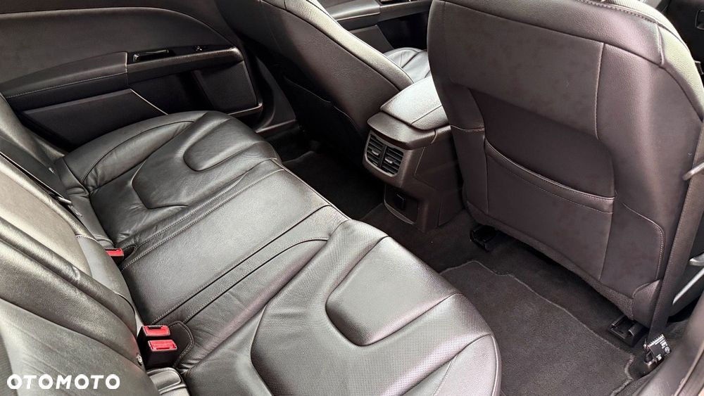 Ford Mondeo - 22