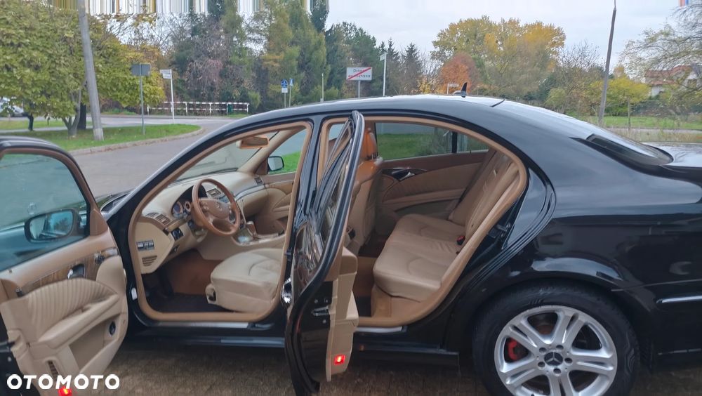 Mercedes-Benz Klasa E 320 CDI Avantgarde Sport Edition - 14