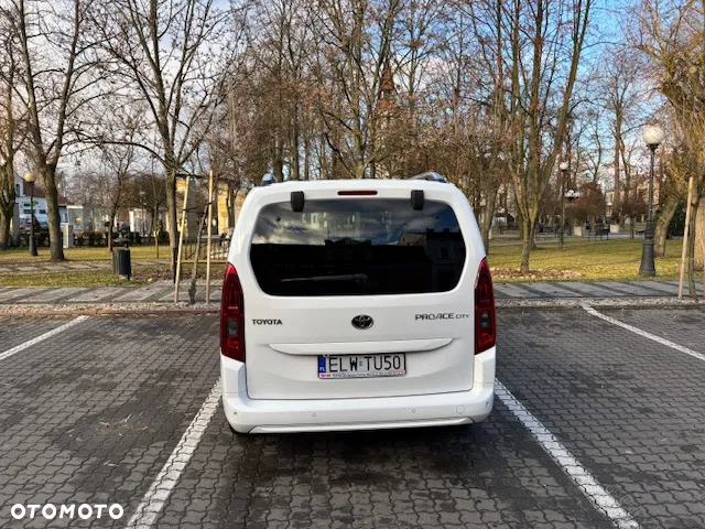 Toyota Proace City Verso Long 1.5 D-4D Family - 3