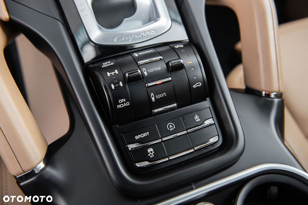 Porsche Cayenne S Tiptronic S - 27