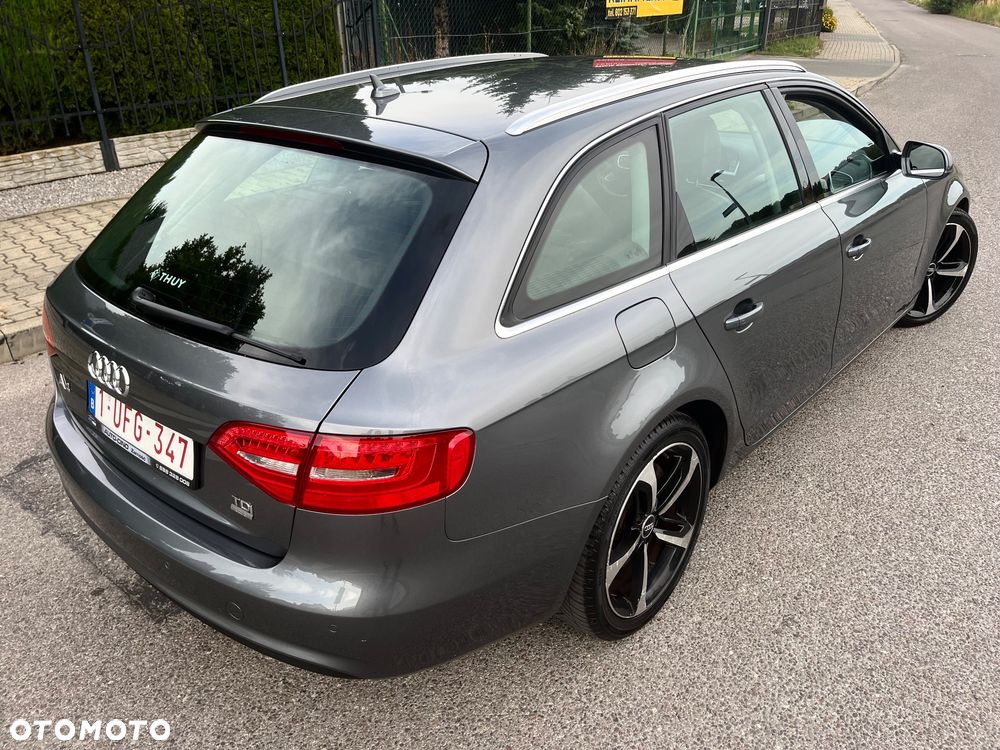 Audi A4 Avant 2.0 TDI - 8