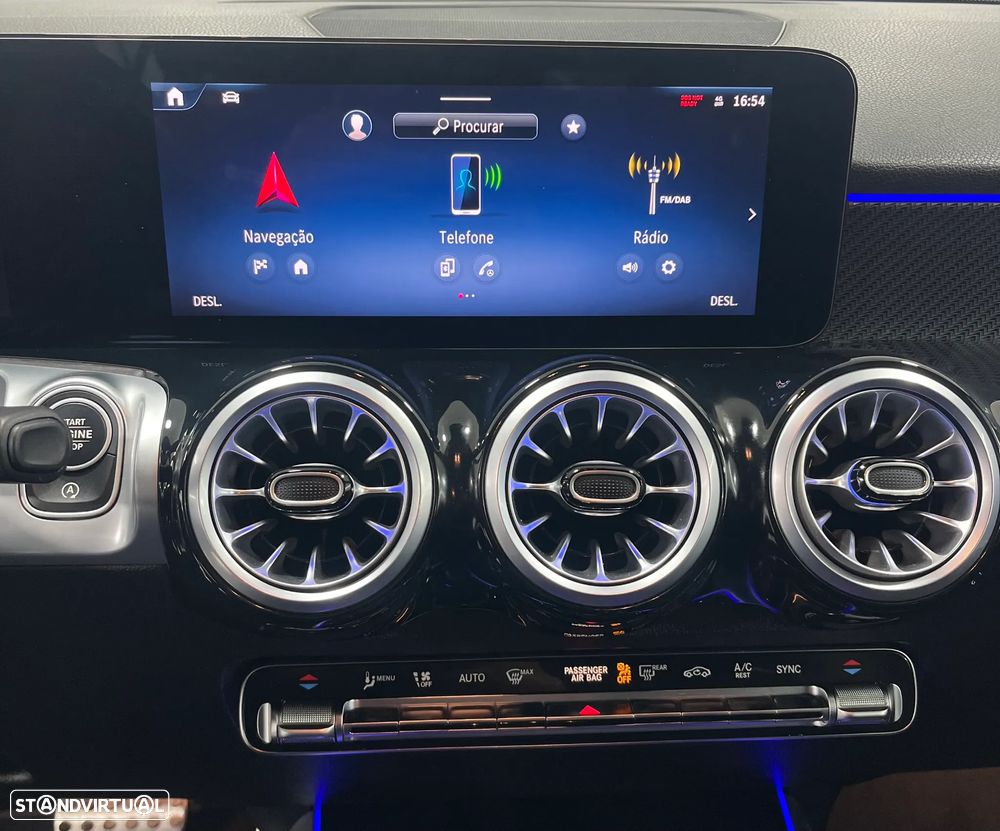 Mercedes-Benz GLB 180 d AMG Line - 13