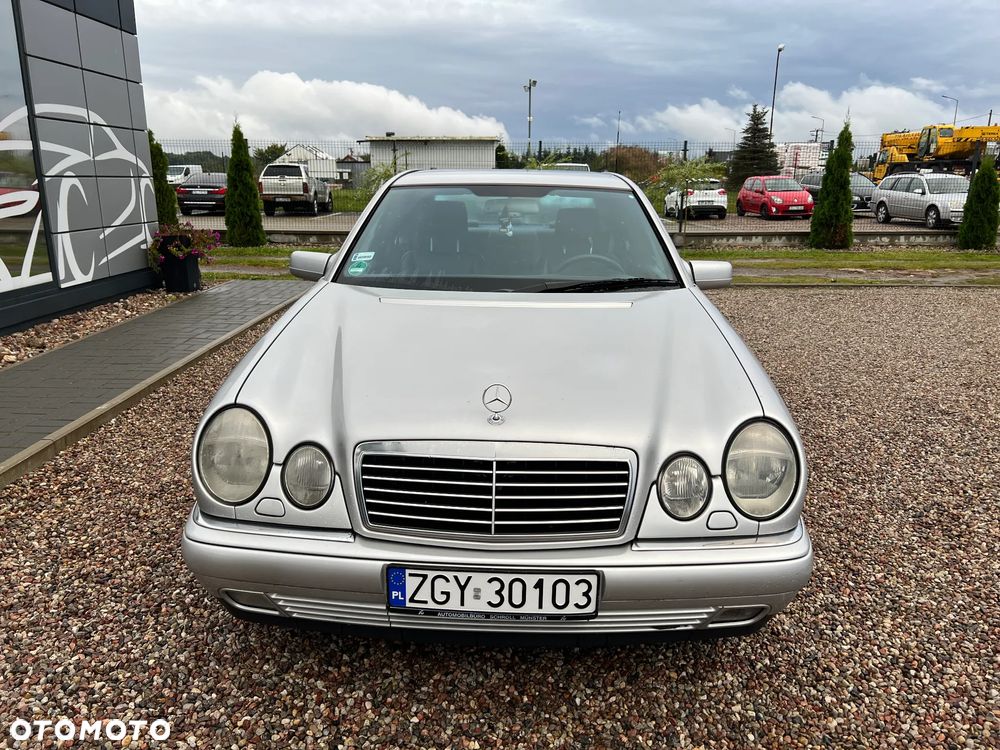 Mercedes-Benz Klasa E 320 Avantgarde - 2