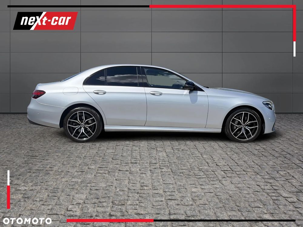 Mercedes-Benz Klasa E 300 de AMG - 7