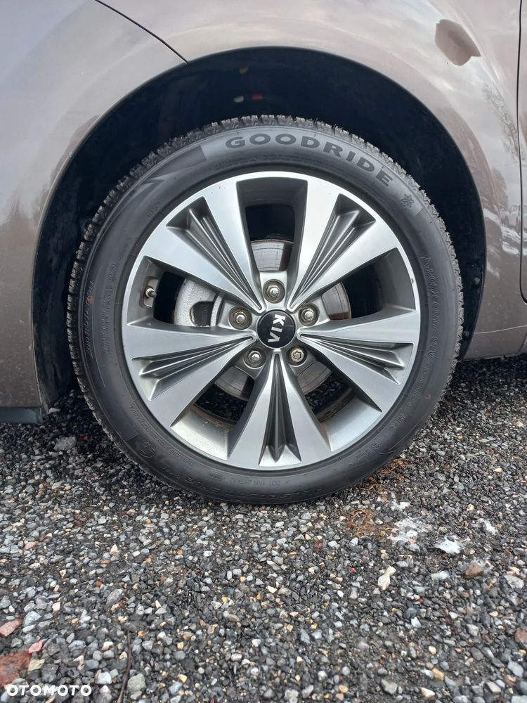 Kia Venga 1.6 CVVT Black Collection - 22