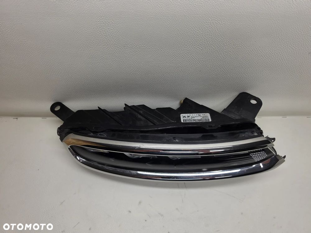 LAMPA LED DRL CITROEN C3 3 III LIFT 20- KIERUNEK KIERUNKOWSKAZ PRZOD PRZEDNIA - 3